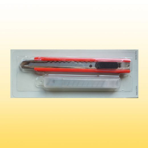 Plastik Cutter 9 mm + 10 Ersatzklingen